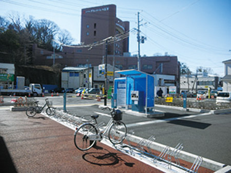 本塩釜駅前（アクアゲート口南側）駐輪場をご利用くださいの画像